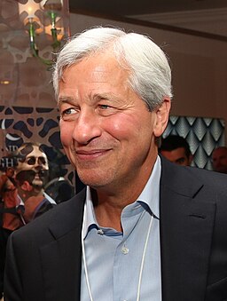 Becky Quick and Jamie Dimon (24493759992) (cropped)